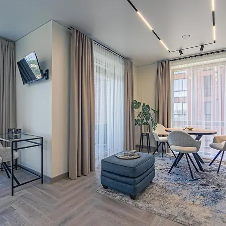 River View Apartment *